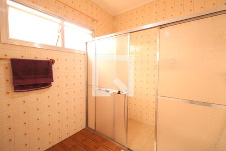 Casa à venda com 220m², 3 quartos e 3 vagasCasa dos Fundos