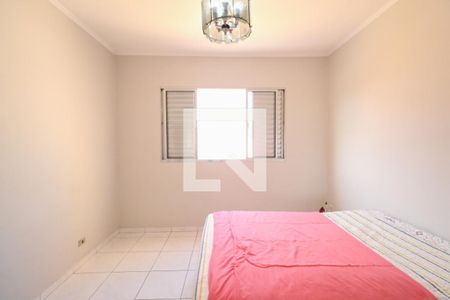 Casa à venda com 220m², 3 quartos e 3 vagasCasa dos Fundos