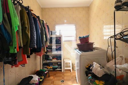 Casa à venda com 220m², 3 quartos e 3 vagasCasa dos Fundos