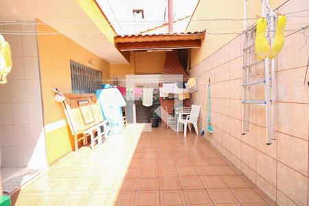 Casa à venda com 220m², 3 quartos e 3 vagasQuintal e Churrasqueira