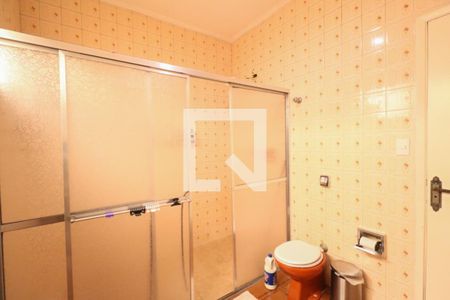 Casa à venda com 220m², 3 quartos e 3 vagasCasa dos Fundos