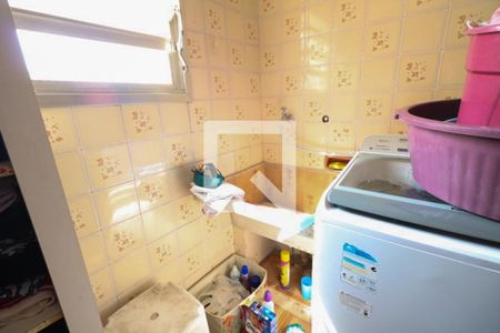 Casa à venda com 220m², 3 quartos e 3 vagasCasa dos Fundos