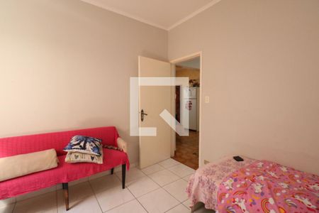 Casa à venda com 220m², 3 quartos e 3 vagasCasa dos Fundos