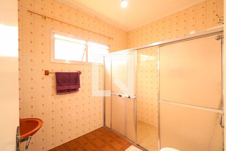 Casa à venda com 220m², 3 quartos e 3 vagasCasa dos Fundos