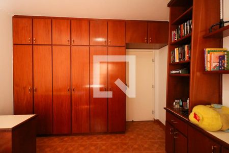Casa à venda com 220m², 3 quartos e 3 vagasQuarto 1