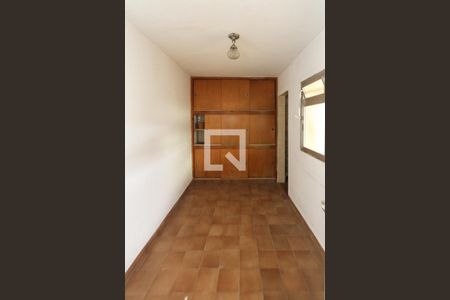 Casa à venda com 96m², 2 quartos e 1 vagaQuarto de Serviço