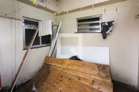 Casa à venda com 96m², 2 quartos e 1 vagaQuintal