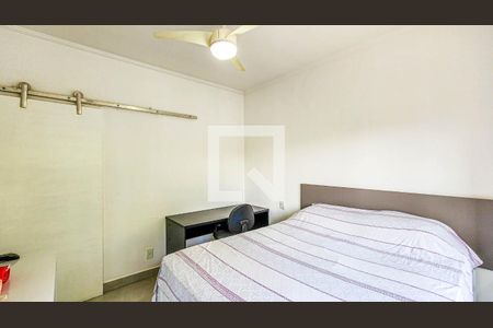 Casa de condomínio à venda com 100m², 3 quartos e 2 vagasSuíte