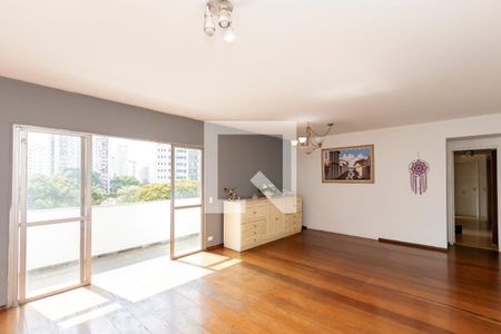 Sala de apartamento para alugar com 4 quartos, 146m² em Campo Belo, São Paulo