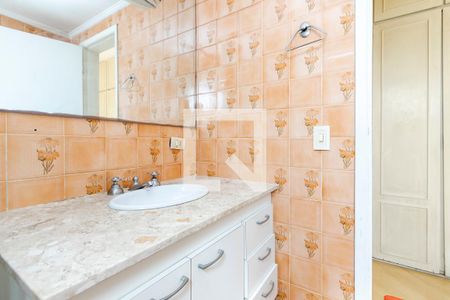 Apartamento para alugar com 146m², 4 quartos e 3 vagas Apartamento para alugar com 146m², 4 quartos e 3 vagasBanheiro da Suíte 1