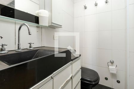 Apartamento para alugar com 146m², 4 quartos e 3 vagas Apartamento para alugar com 146m², 4 quartos e 3 vagasBanheiro da Suíte 2