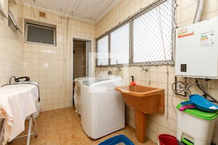 Apartamento para alugar com 146m², 4 quartos e 3 vagas Apartamento para alugar com 146m², 4 quartos e 3 vagasÁrea de Serviço