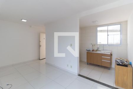 Sala de apartamento para alugar com 2 quartos, 51m² em Liberdade, São Paulo