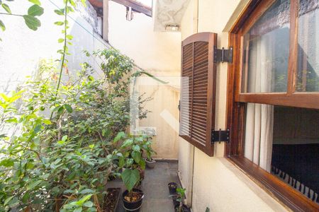 Casa à venda com 125m², 2 quartos e 2 vagas Casa à venda com 125m², 2 quartos e 2 vagasÁrea Externa