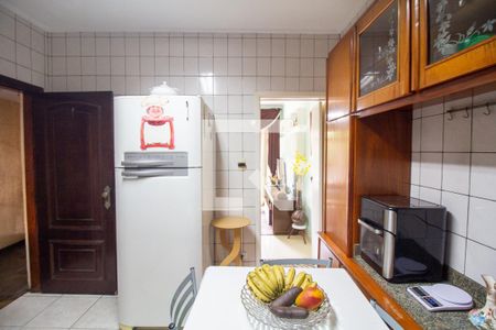 Casa à venda com 125m², 2 quartos e 2 vagas Casa à venda com 125m², 2 quartos e 2 vagasCozinha
