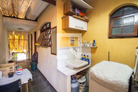 Casa à venda com 125m², 2 quartos e 2 vagas Casa à venda com 125m², 2 quartos e 2 vagasÁrea de Serviço