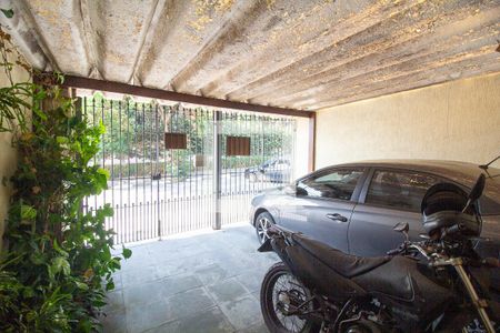 Casa à venda com 125m², 2 quartos e 2 vagas Casa à venda com 125m², 2 quartos e 2 vagasGaragem