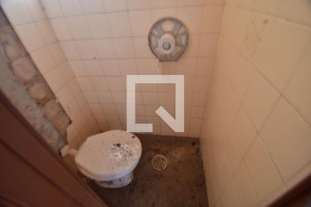 Casa à venda com 450m², 3 quartos e 4 vagasBanheiro 4