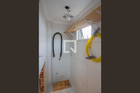 Apartamento à venda com 75m², 2 quartos e 1 vagaBanheiro de Serviço