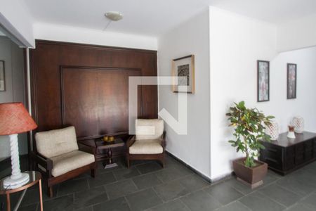 Apartamento à venda com 75m², 2 quartos e 1 vagaHall