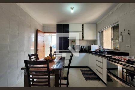 Casa à venda com 300m², 4 quartos e 5 vagasCozinha