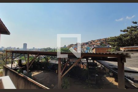 Vista de casa à venda com 4 quartos, 300m² em Vila Suíça, Santo André