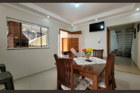 Casa à venda com 300m², 4 quartos e 5 vagasCopa