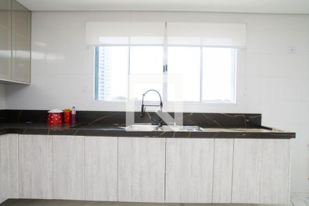 Casa para alugar com 250m², 2 quartos e 4 vagasCozinha