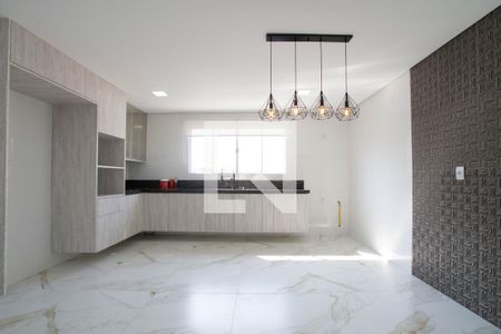 Casa para alugar com 250m², 2 quartos e 4 vagasCozinha