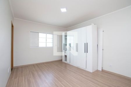 Casa para alugar com 250m², 2 quartos e 4 vagasSuíte 2