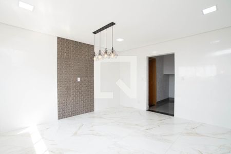 Casa para alugar com 250m², 2 quartos e 4 vagasCozinha