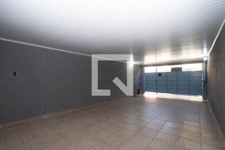 Casa para alugar com 250m², 2 quartos e 4 vagasGaragem