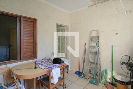 Casa para alugar com 120m², 2 quartos e 2 vagas Casa para alugar com 120m², 2 quartos e 2 vagasÁrea de Serviço 1 - Churrasqueira