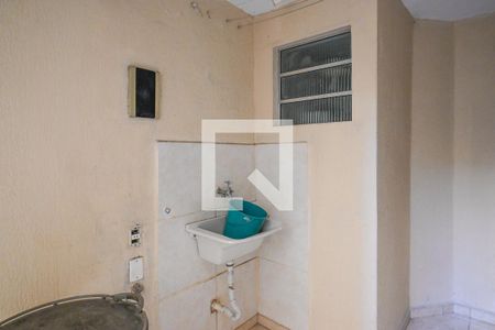 Casa para alugar com 120m², 2 quartos e 2 vagas Casa para alugar com 120m², 2 quartos e 2 vagasÁrea de Serviço 3