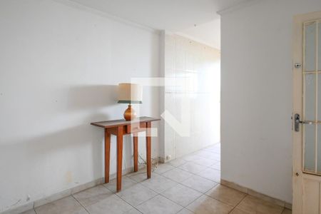 Casa para alugar com 120m², 2 quartos e 2 vagas Casa para alugar com 120m², 2 quartos e 2 vagasSala 2