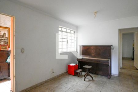 Casa para alugar com 120m², 2 quartos e 2 vagas Casa para alugar com 120m², 2 quartos e 2 vagasSala 2