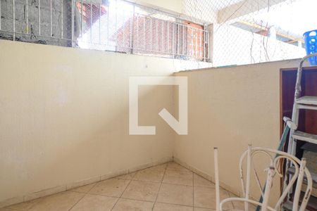 Casa para alugar com 120m², 2 quartos e 2 vagas Casa para alugar com 120m², 2 quartos e 2 vagasÁrea de Serviço 2
