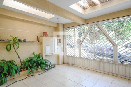 Casa para alugar com 120m², 2 quartos e 2 vagas Casa para alugar com 120m², 2 quartos e 2 vagasGaragem