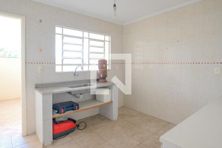 Casa para alugar com 120m², 2 quartos e 2 vagas Casa para alugar com 120m², 2 quartos e 2 vagasCozinha 2