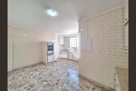 Apartamento para alugar com 200m², 3 quartos e 2 vagasCozinha