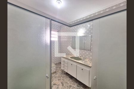 Apartamento para alugar com 200m², 3 quartos e 2 vagasBanheiro 1