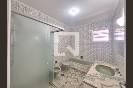 Apartamento para alugar com 200m², 3 quartos e 2 vagasBanheiro 1