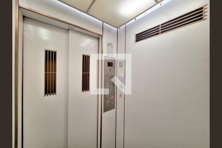 Apartamento para alugar com 200m², 3 quartos e 2 vagaselevador