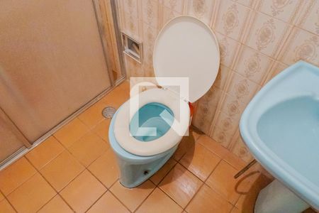 Casa à venda com 161m², 4 quartos e 4 vagasBanheiro 2