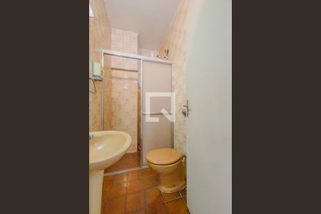 Casa à venda com 161m², 4 quartos e 4 vagasBanheiro 1