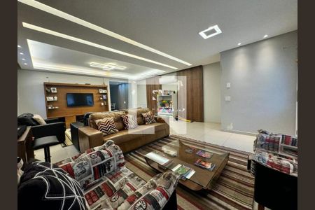 Casa de Condomínio à venda com 4 quartos, 258m² em Jardim Prudência, São Paulo