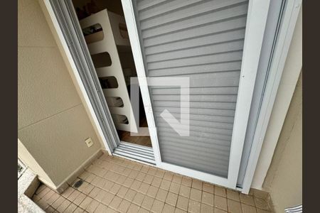 Casa de condomínio à venda com 258m², 4 quartos e 4 vagas