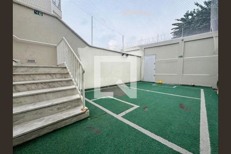 Casa de condomínio à venda com 258m², 4 quartos e 4 vagas