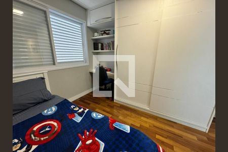 Casa de condomínio à venda com 258m², 4 quartos e 4 vagas