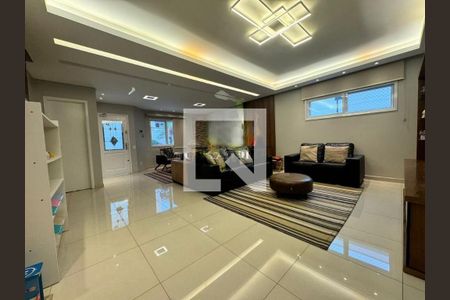 Casa de Condomínio à venda com 4 quartos, 258m² em Jardim Prudência, São Paulo